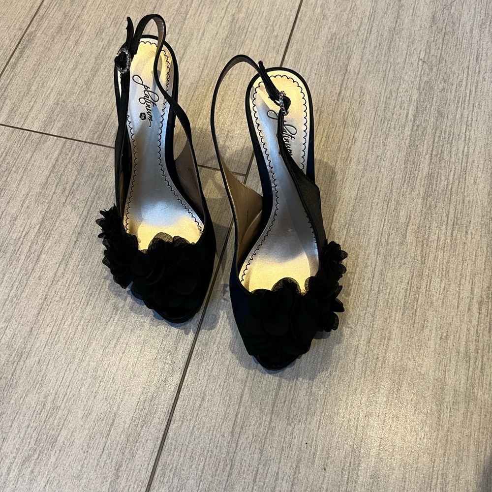 Nordstrom BP black heels with fabric flower detail
